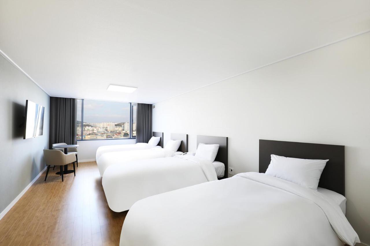 Mokpo Ocean Hotel Exterior photo